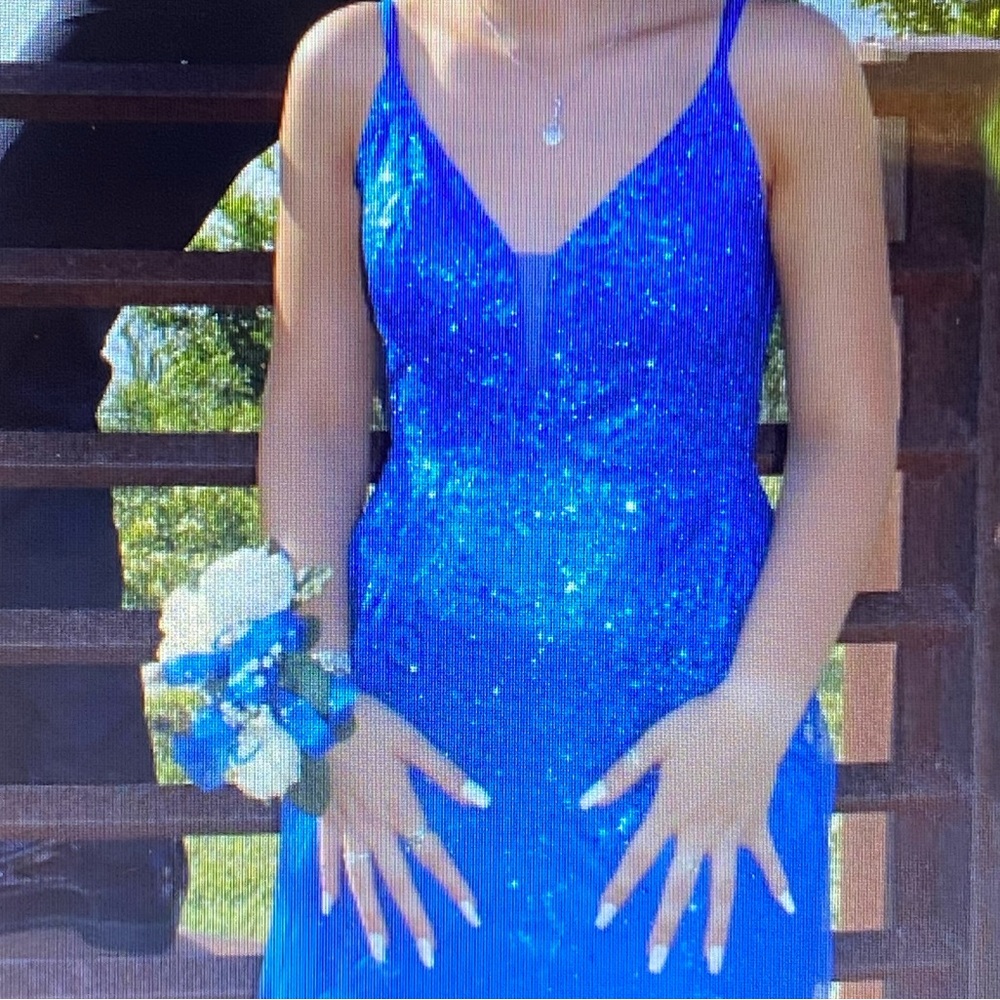 Camille La Vie, Size 4, sapphire blue